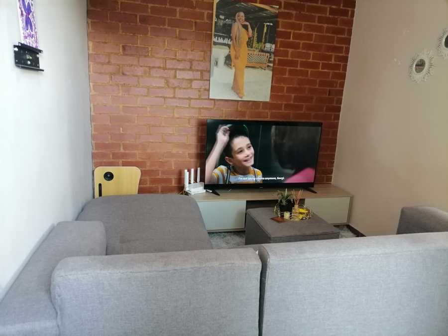 1 Bedroom Property for Sale in Bodorp North West